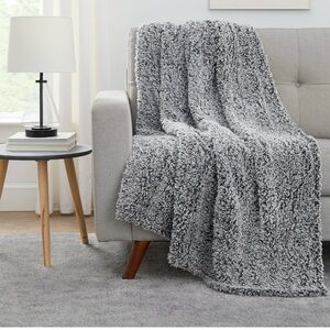 Light Weight Sherpa Throw
